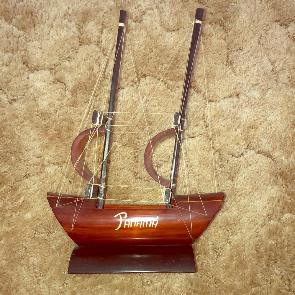 A Panama Antique